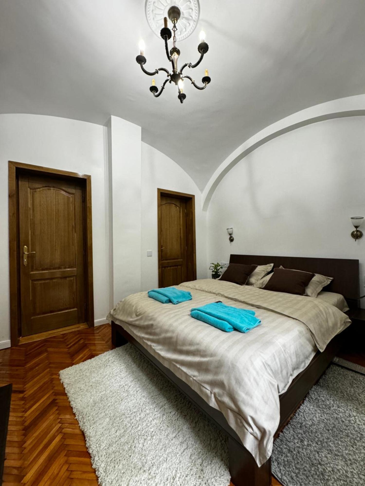 Balcescu Central Residence Sibiu Habitación foto