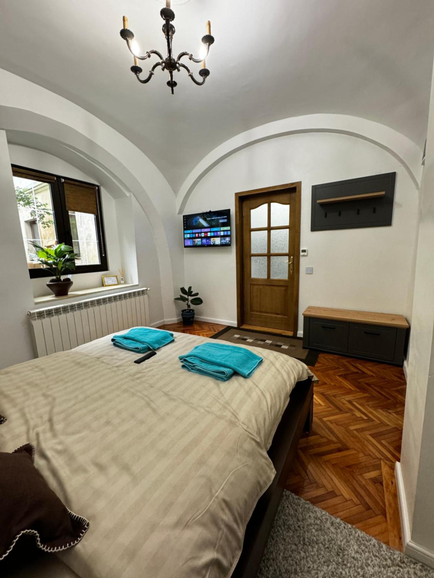 Balcescu Central Residence Sibiu Habitación foto